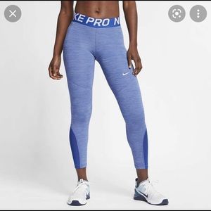 Nike Pro 7/8 Leggings